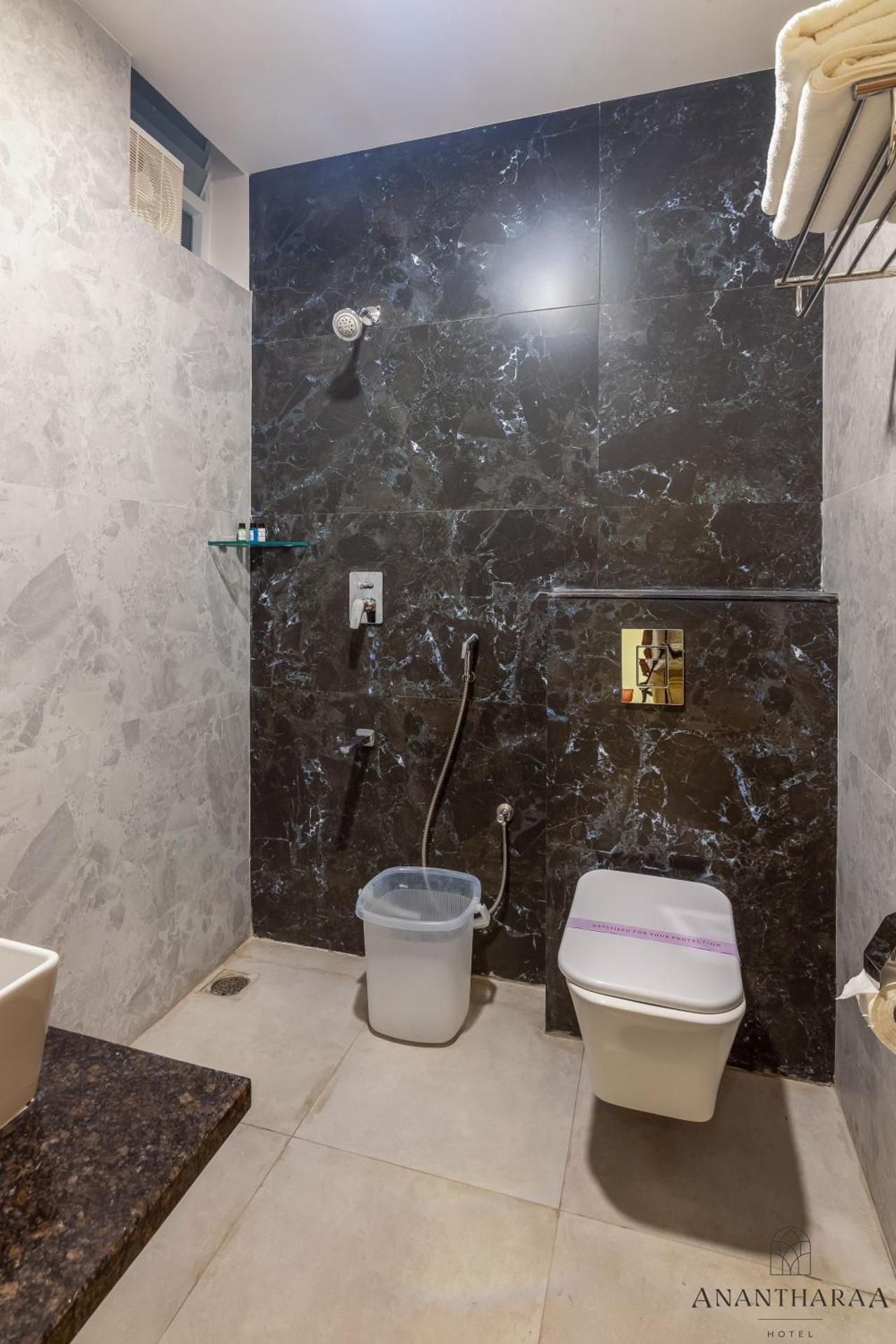 Anantharaa Hotel Standard Twin 3