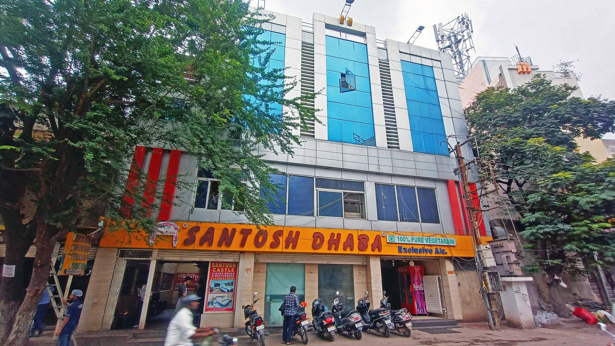 Hotel Santosh Castle