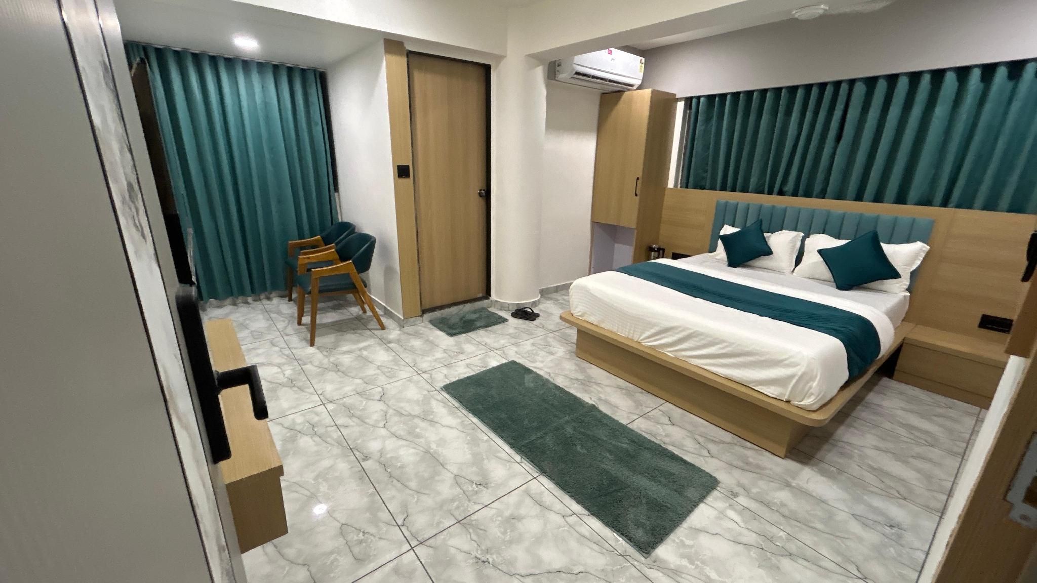 Hotel Revanta Inn Super Deluxe 3