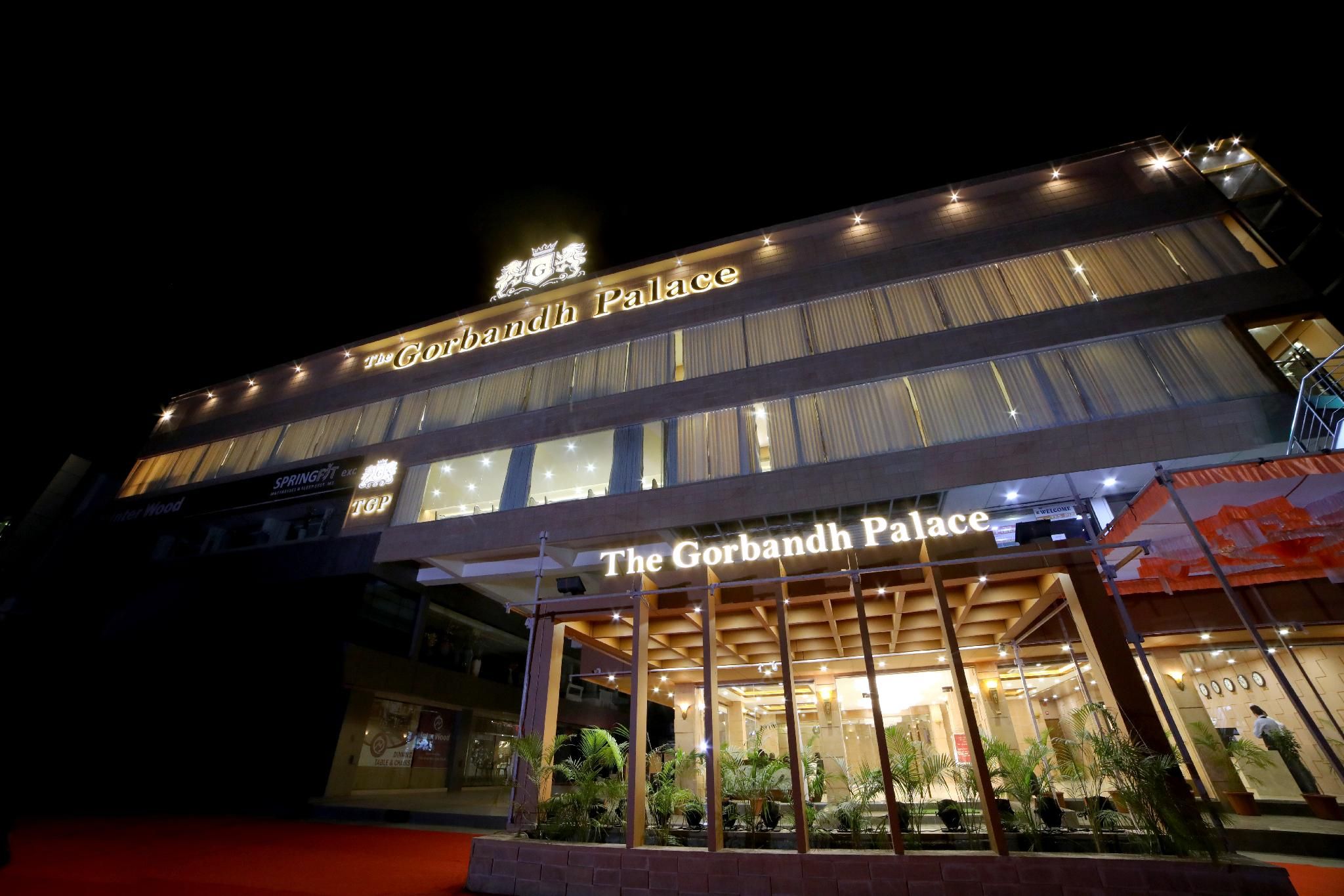 THE GORBANDH PALACE.COM