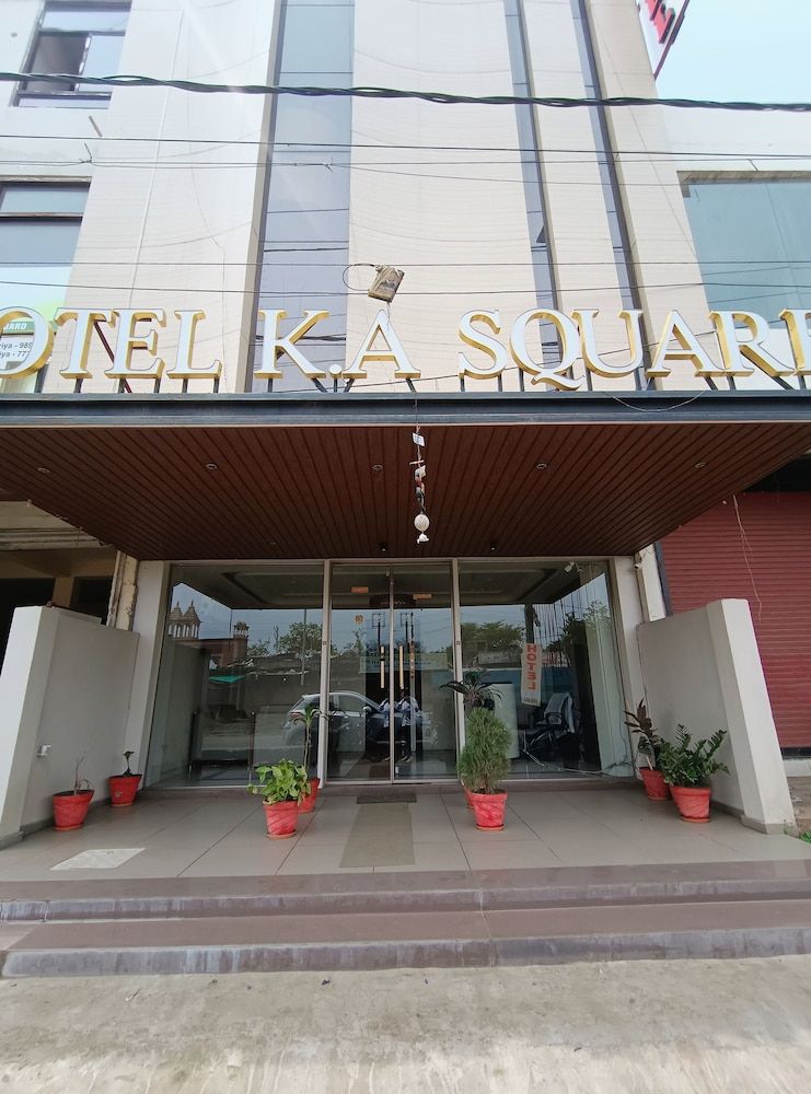 Hotel K A Square