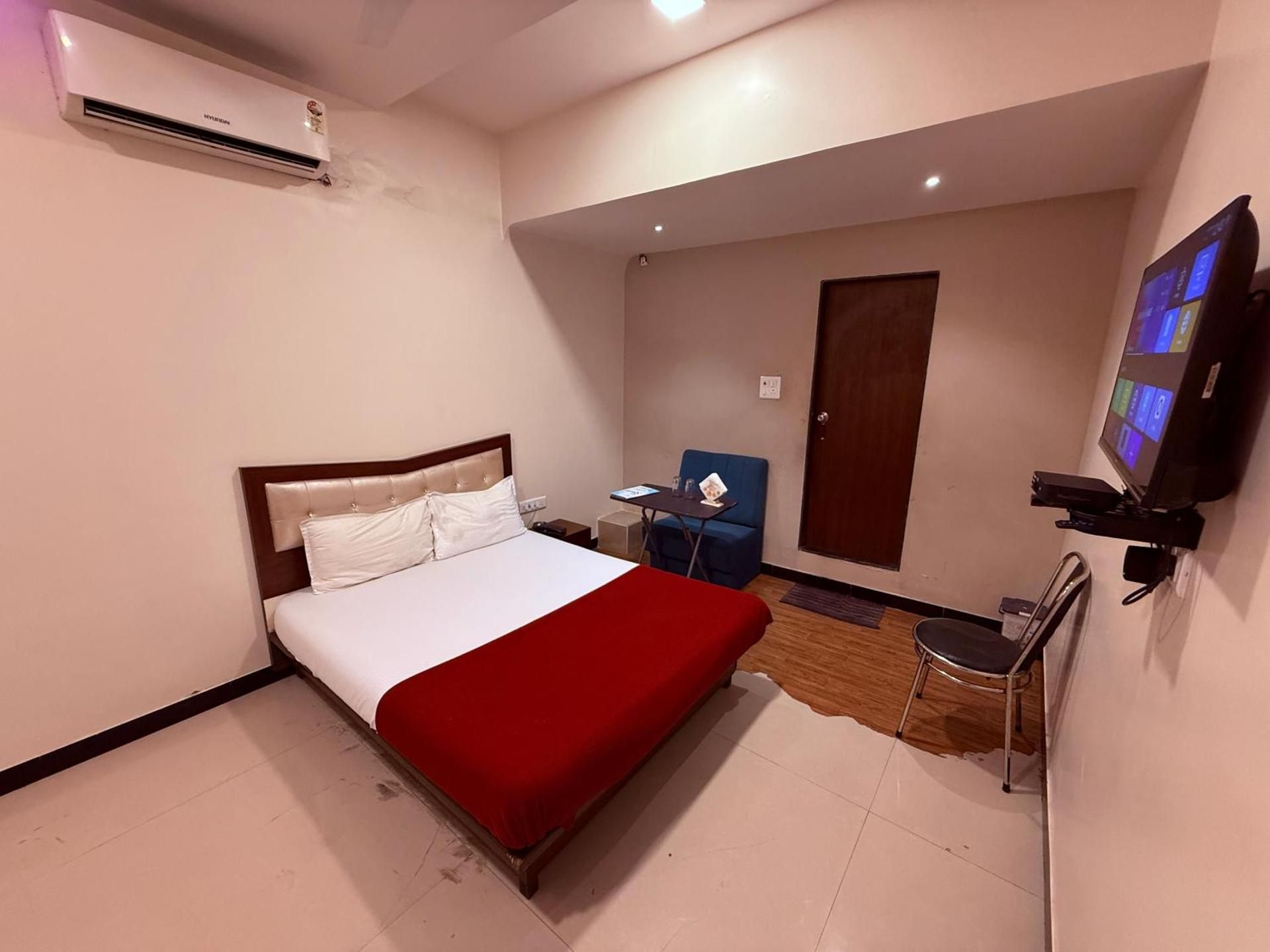 Hotel SK Galaxy Thane West Deluxe AC Room 2