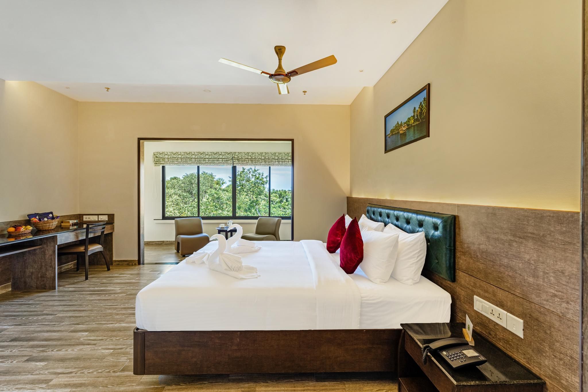 Alaya Stays Still Waters Varkala Junior Suite 2