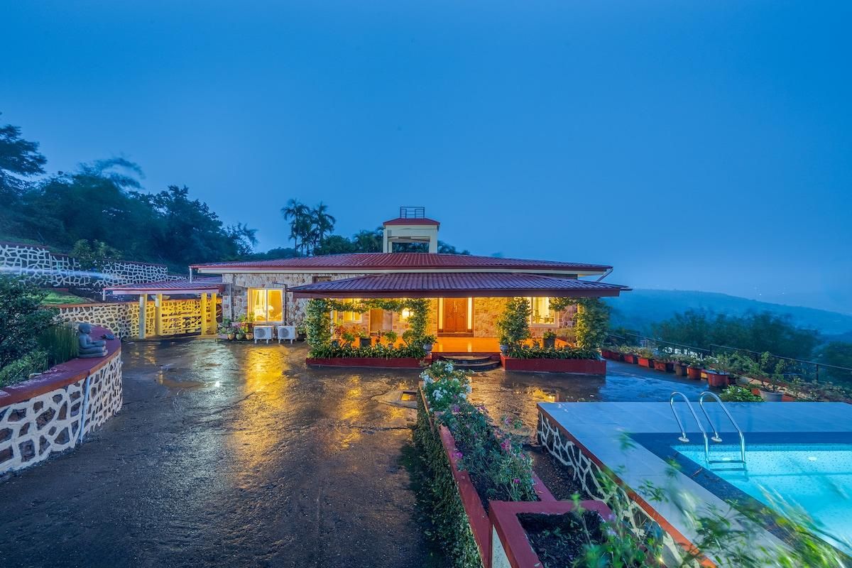 SaffronStays Silver Falls-Scenic Waterfall Escape