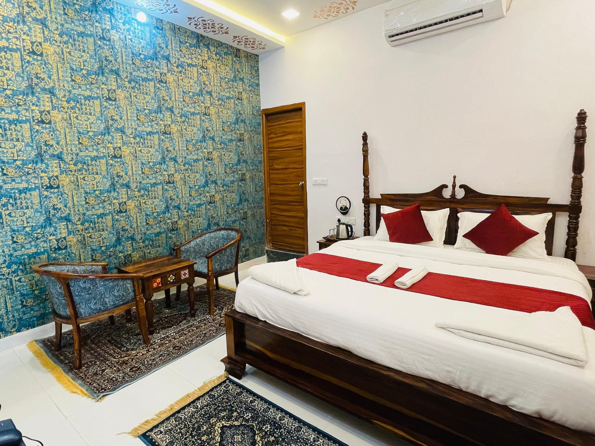 Rawla Sarkar Deluxe Double or Twin 2