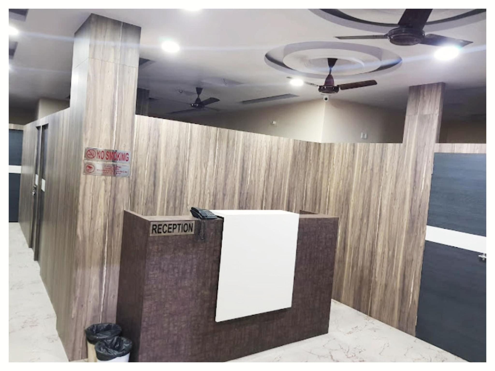 Goroomgo Dev Guest House Howrah - Near Railway Station