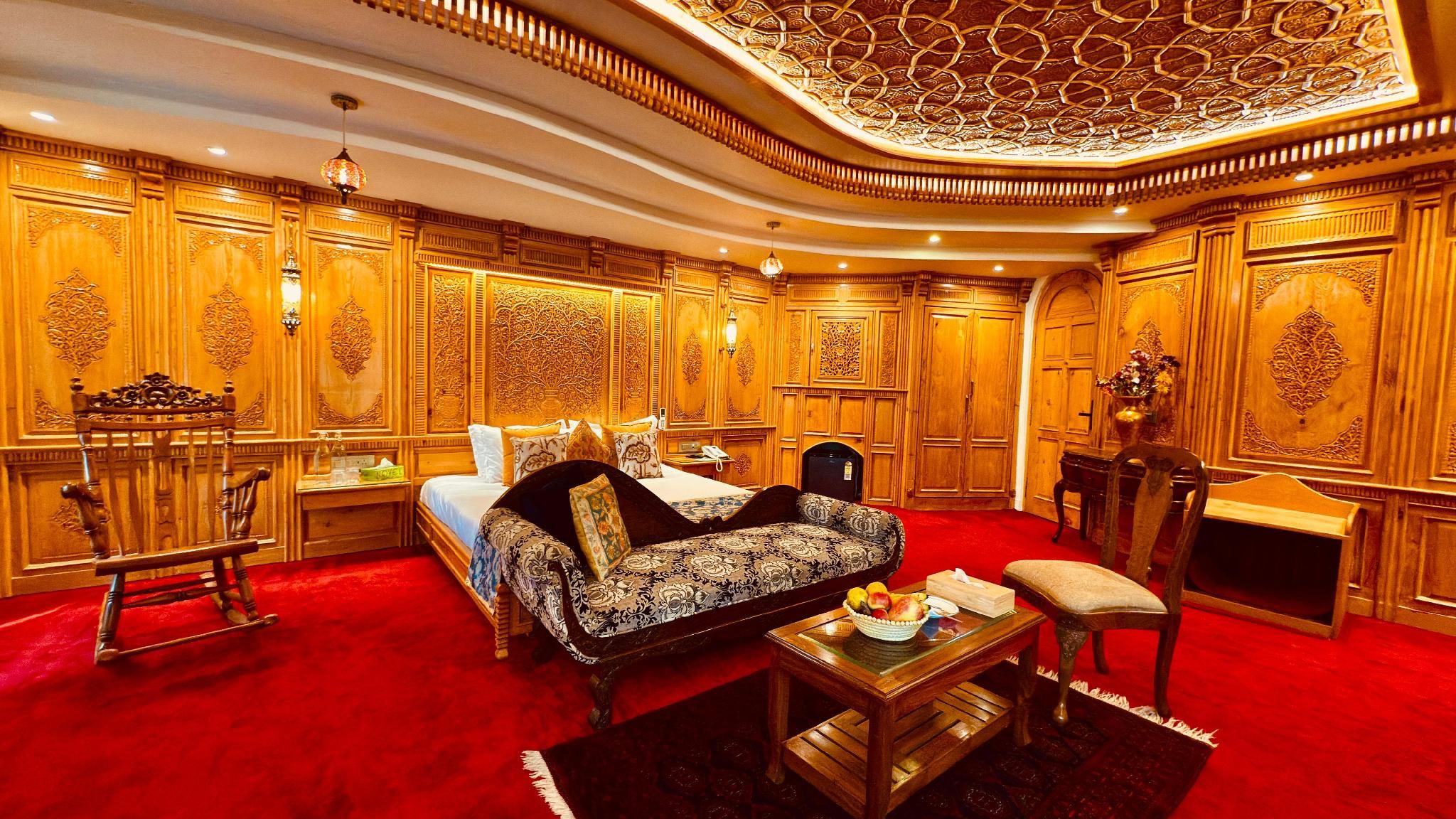 Premier Suite with Bathtub