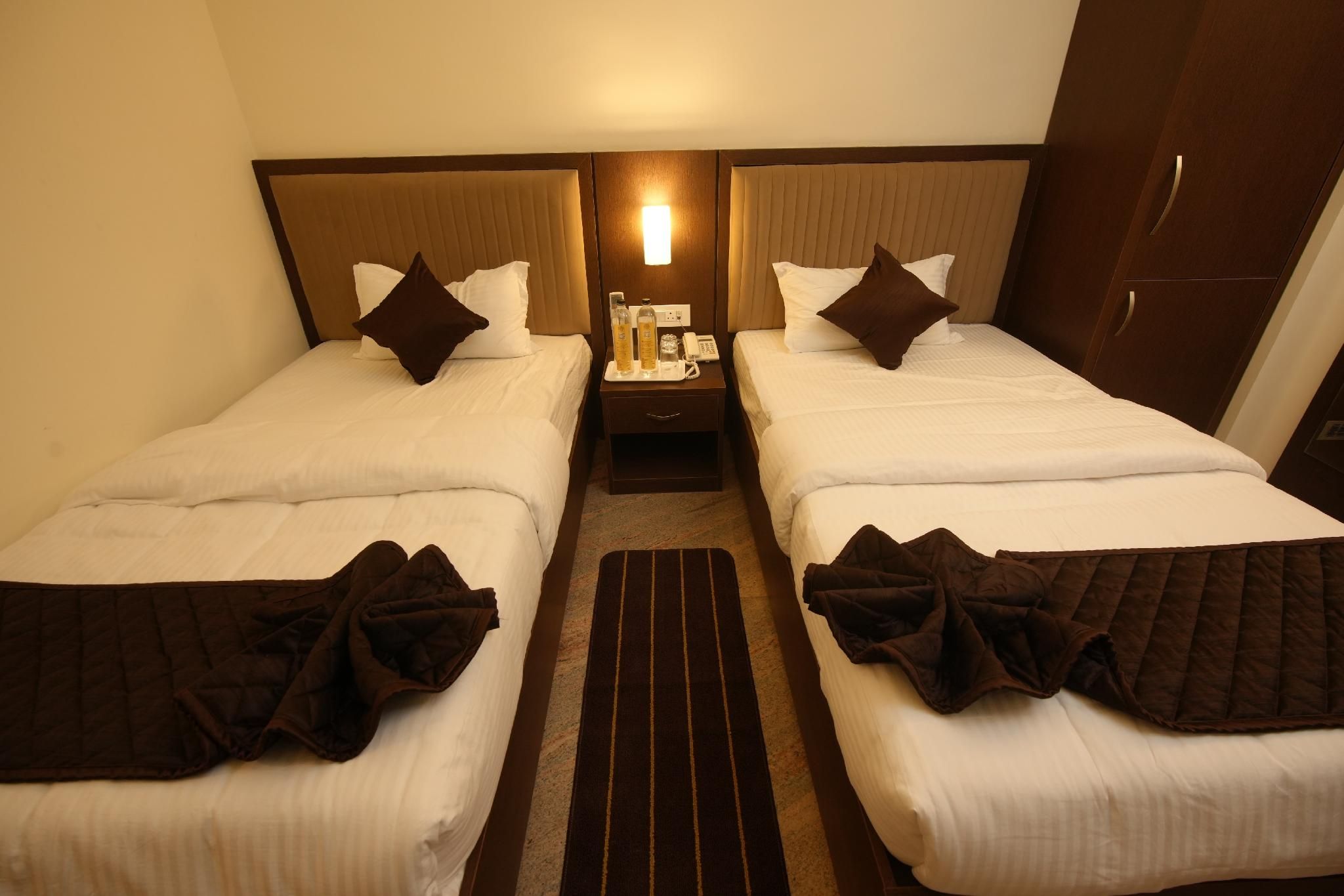 Jsm Residency Egmore Twin 2