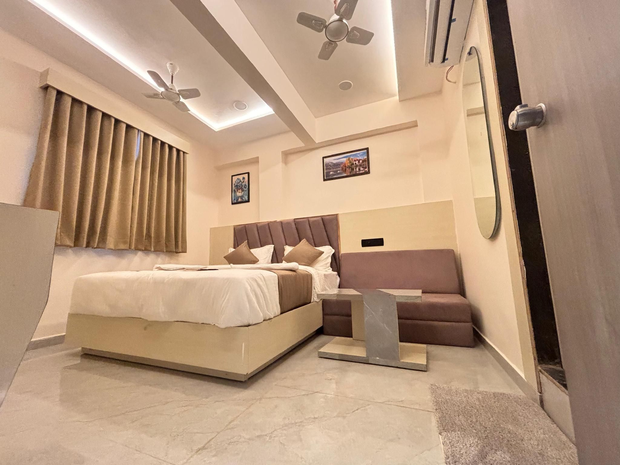 hotel hill top Double Room