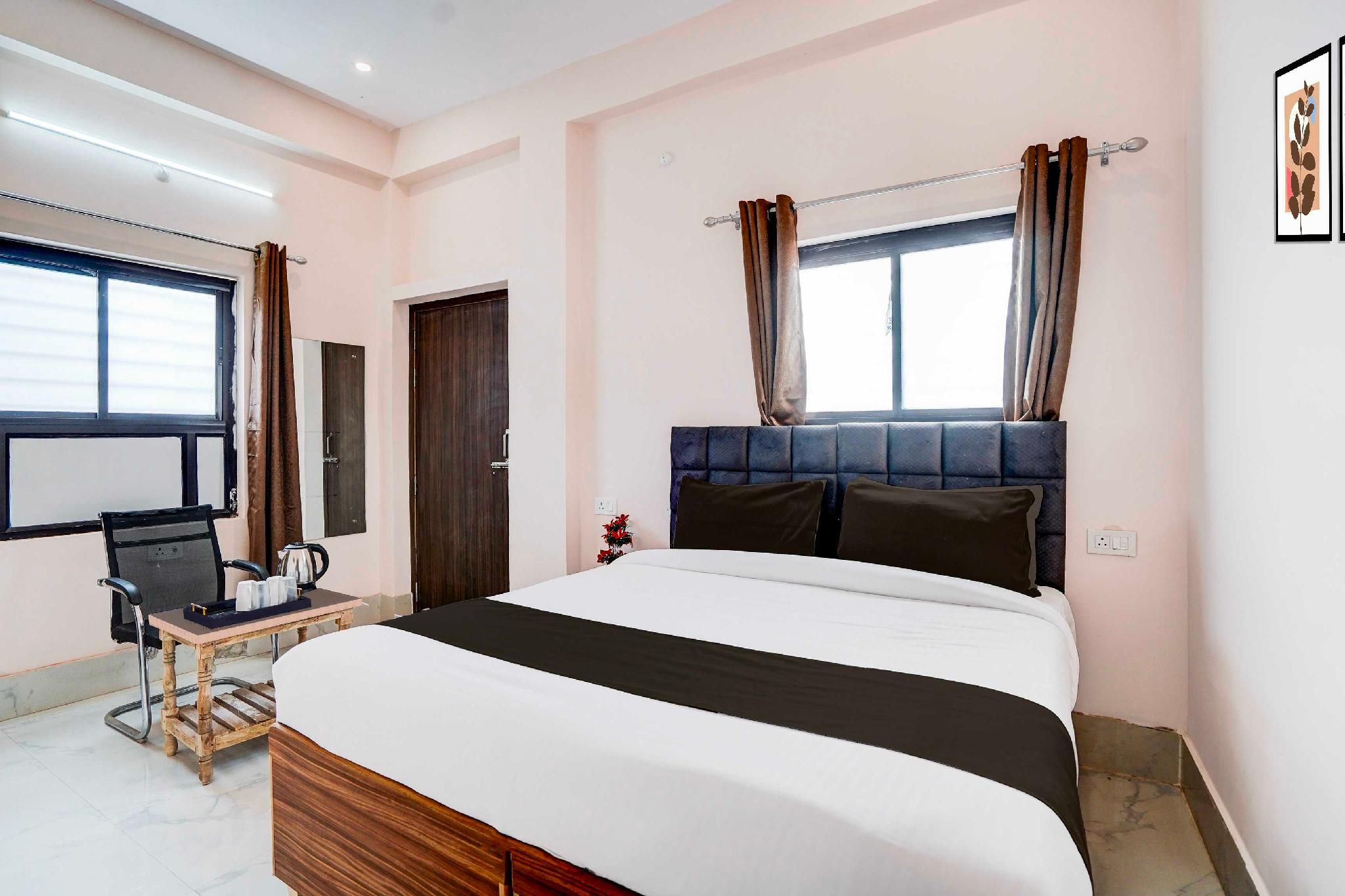 Hotel O Prayag Central Railway Junction Classic Triple Room 2