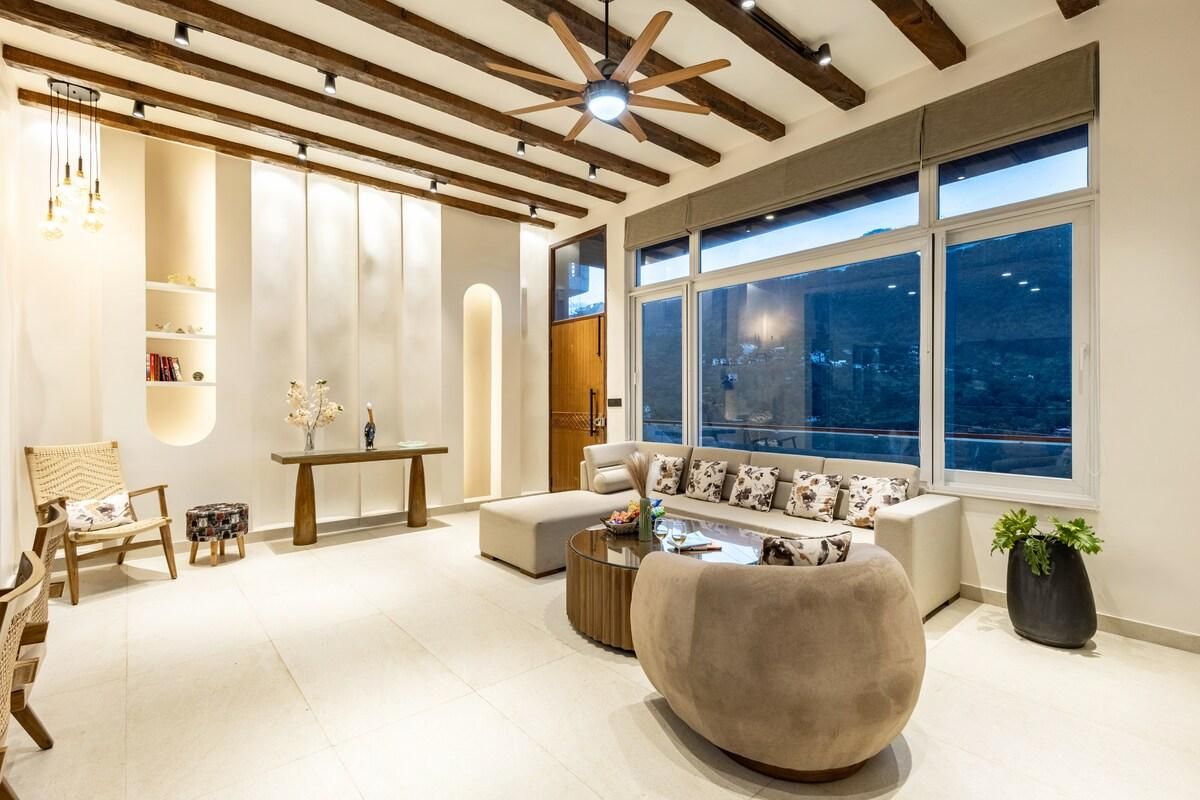 ELIVAAS 4 BHK With Lake View - Antarmann Casa Nova