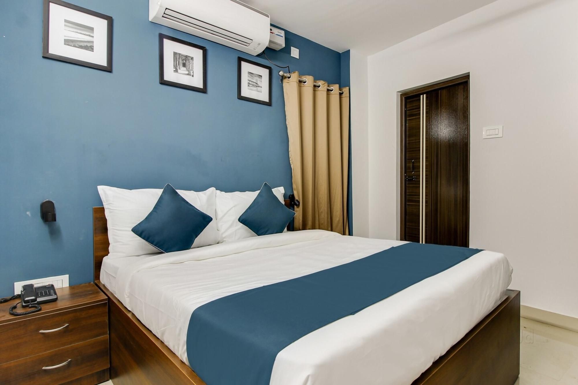 Hotel Rajendra Residency, Guwahati Super Deluxe 2