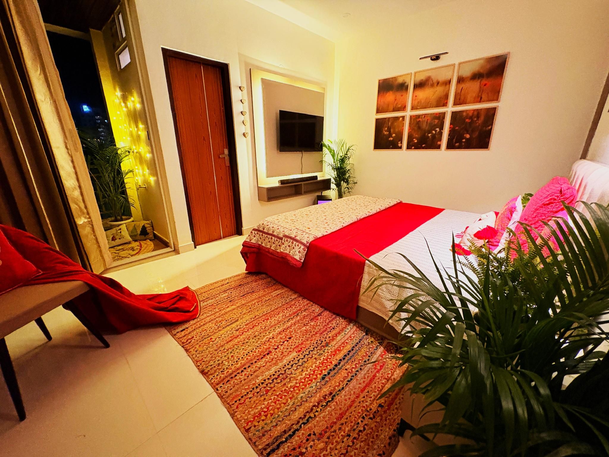Couple Canvas- Luxurious 1-BHK Peaceful Apartment Apartment