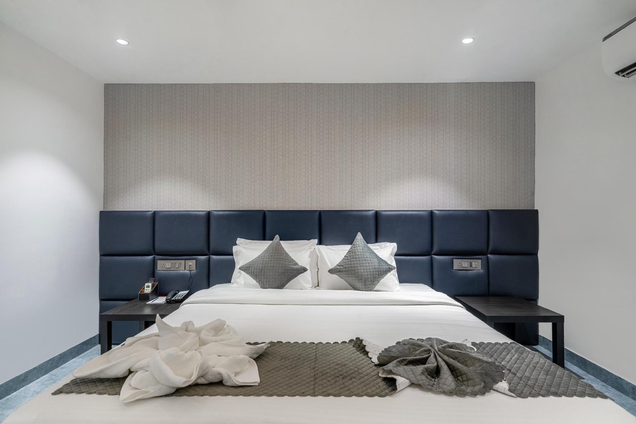 Premier City View Room