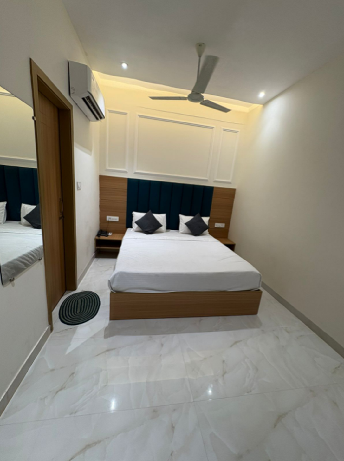 Standard Room No Window