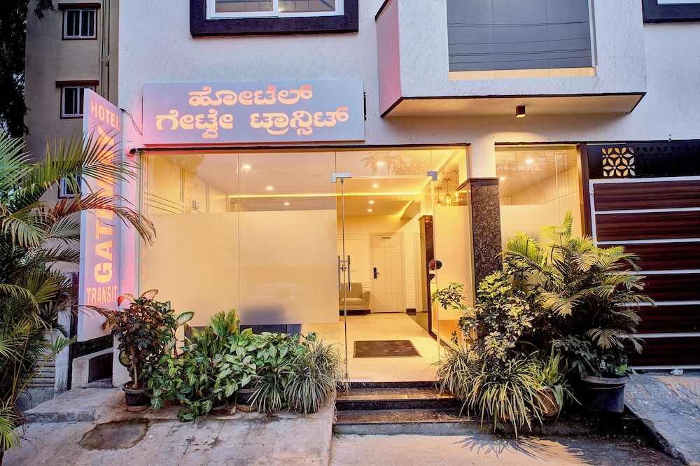 Gateway Transit Hotel