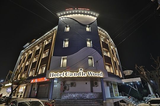 Hotel Candlewood Bar & Restro