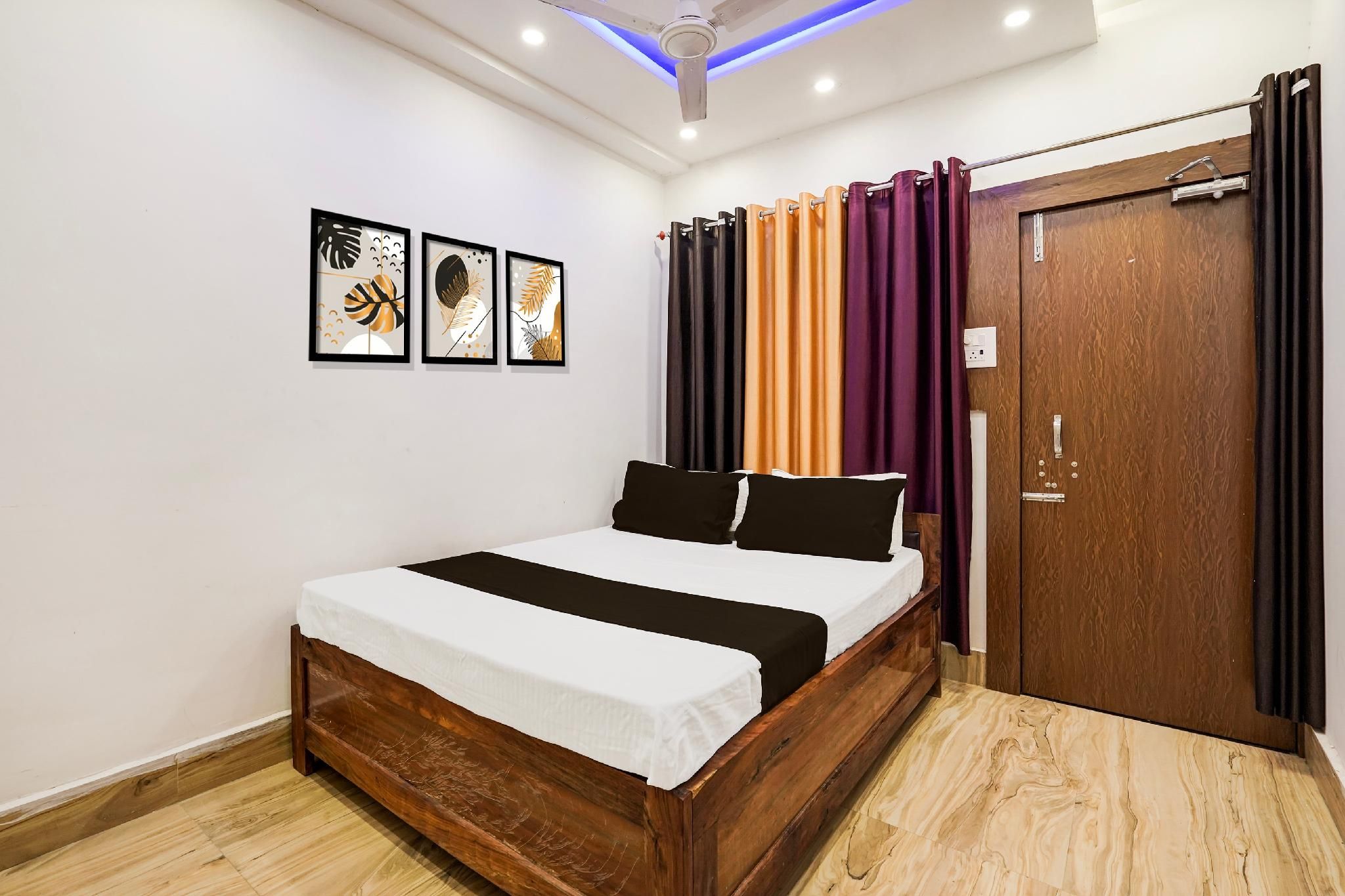 Hotel O JS Palace Classic Double or Twin