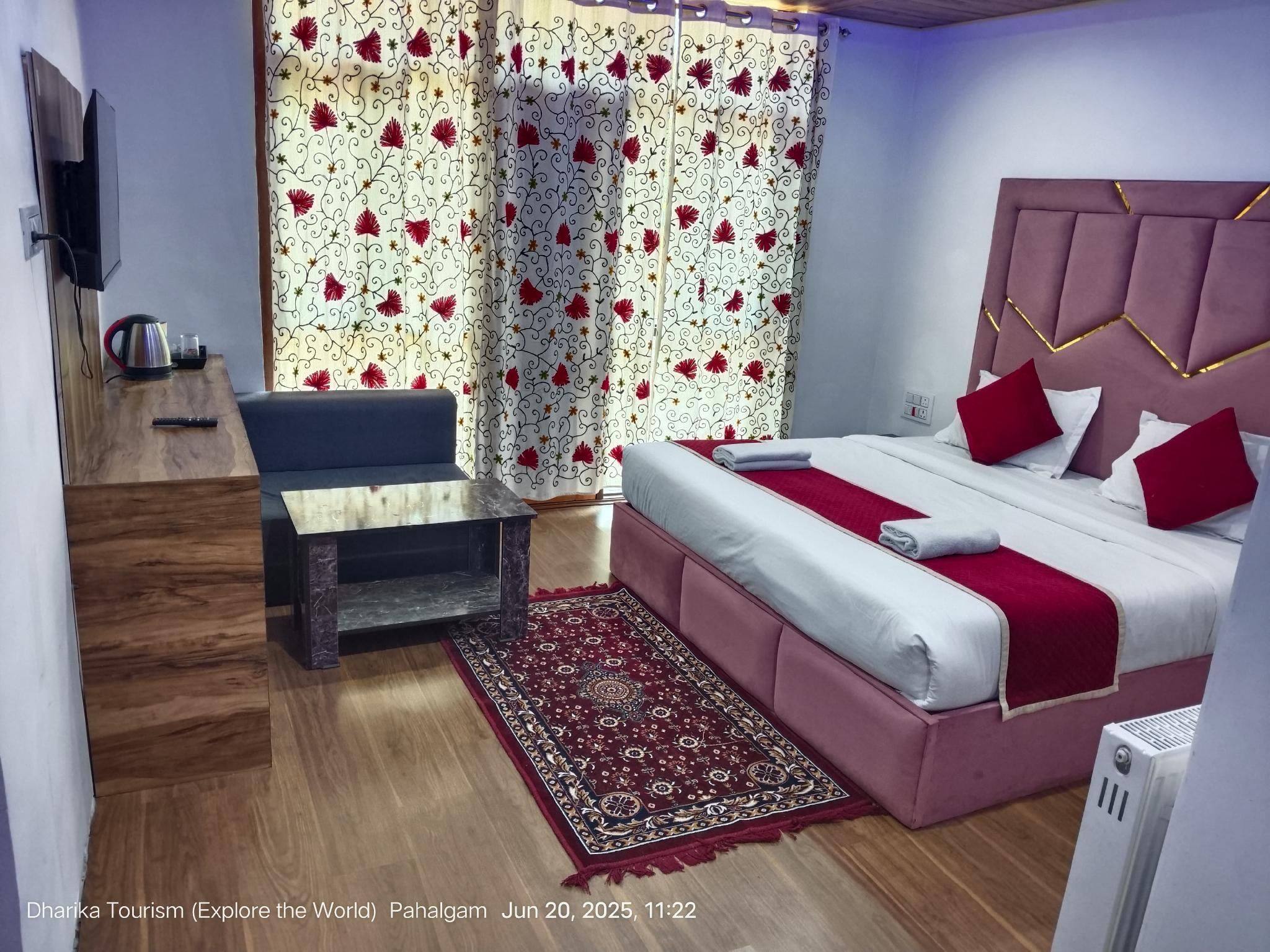 Hotel Grand One Double Mountain View