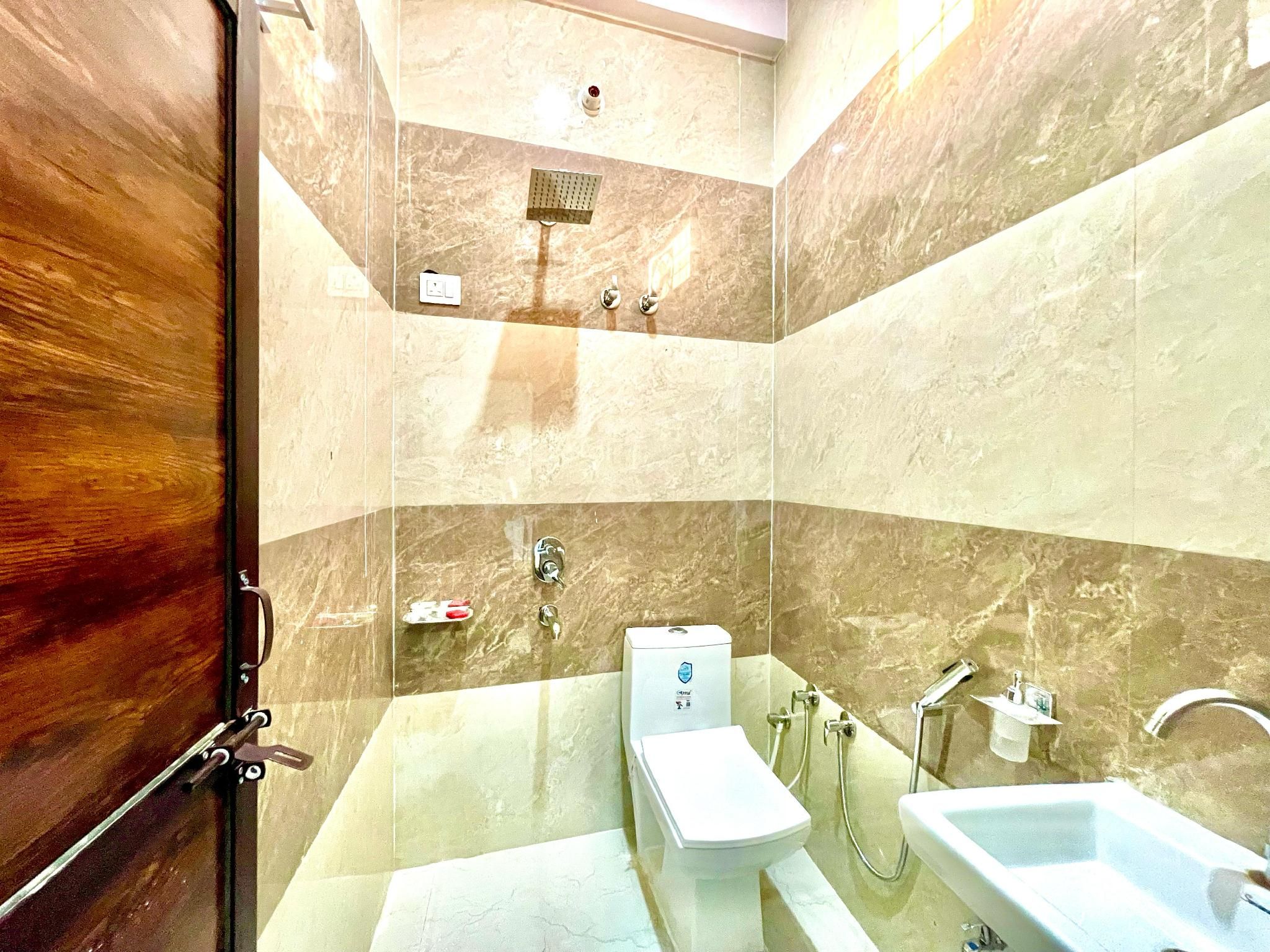 Double Air Conditioning