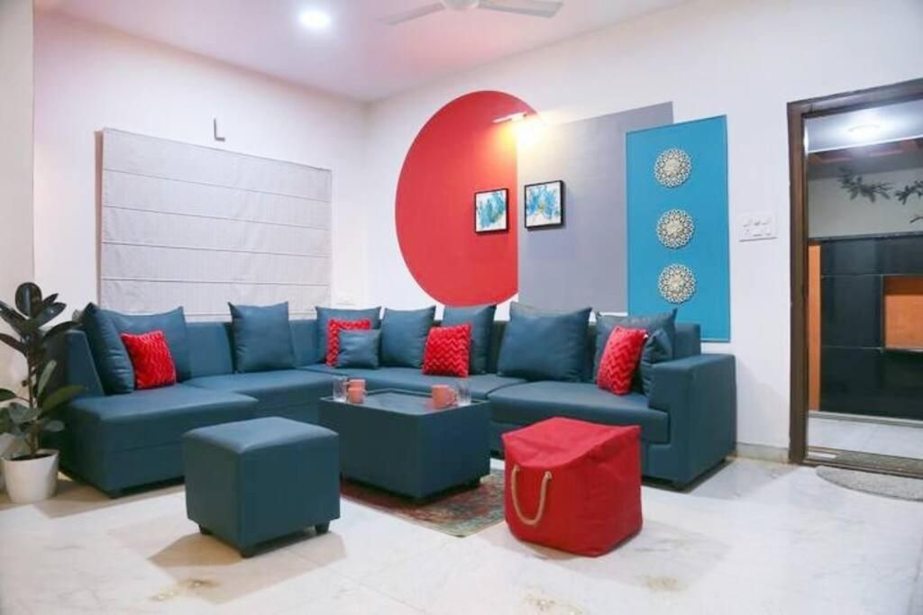 Row House 4 BHK - 4 balconies-Near AIG Hospital