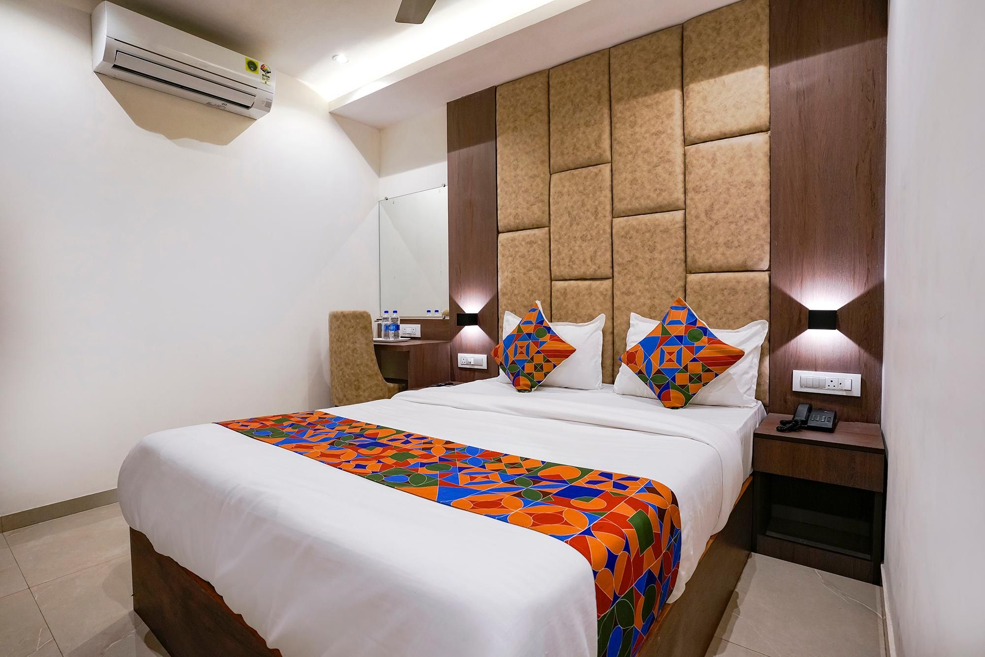 FabHotel Atithi Residency I - Nr. BKC Deluxe Room
