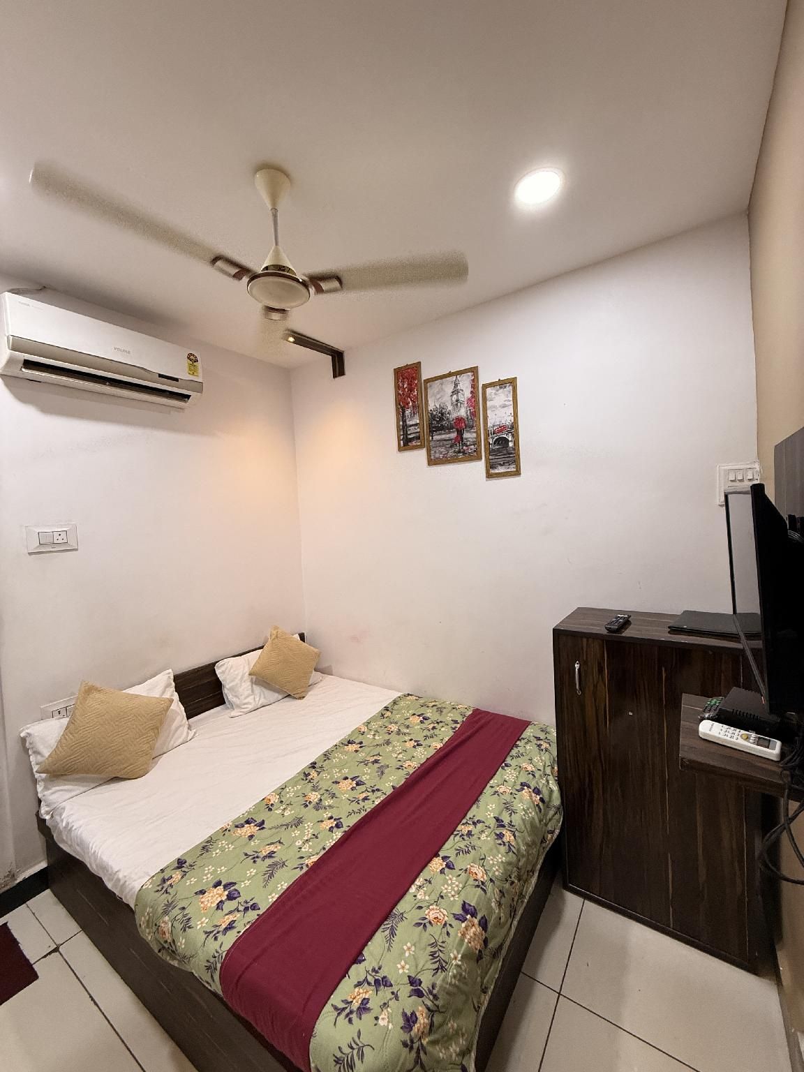 Hotel Anandam palace Deluxe