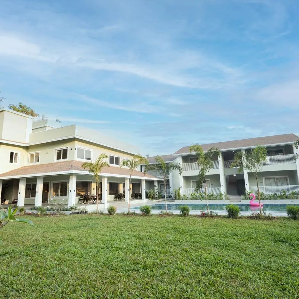 SpicyMango Florea Resort