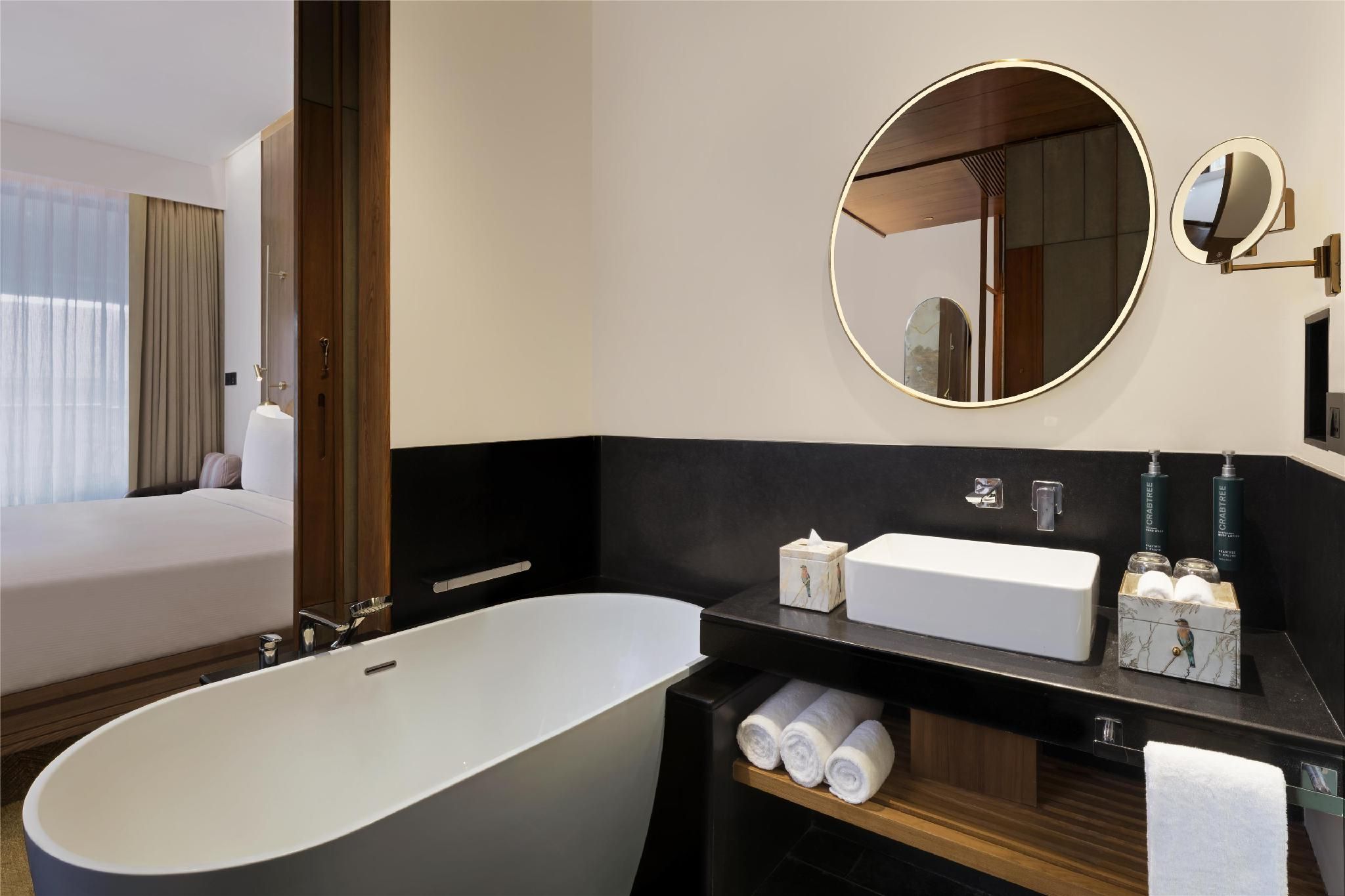 king deluxe balcony garden