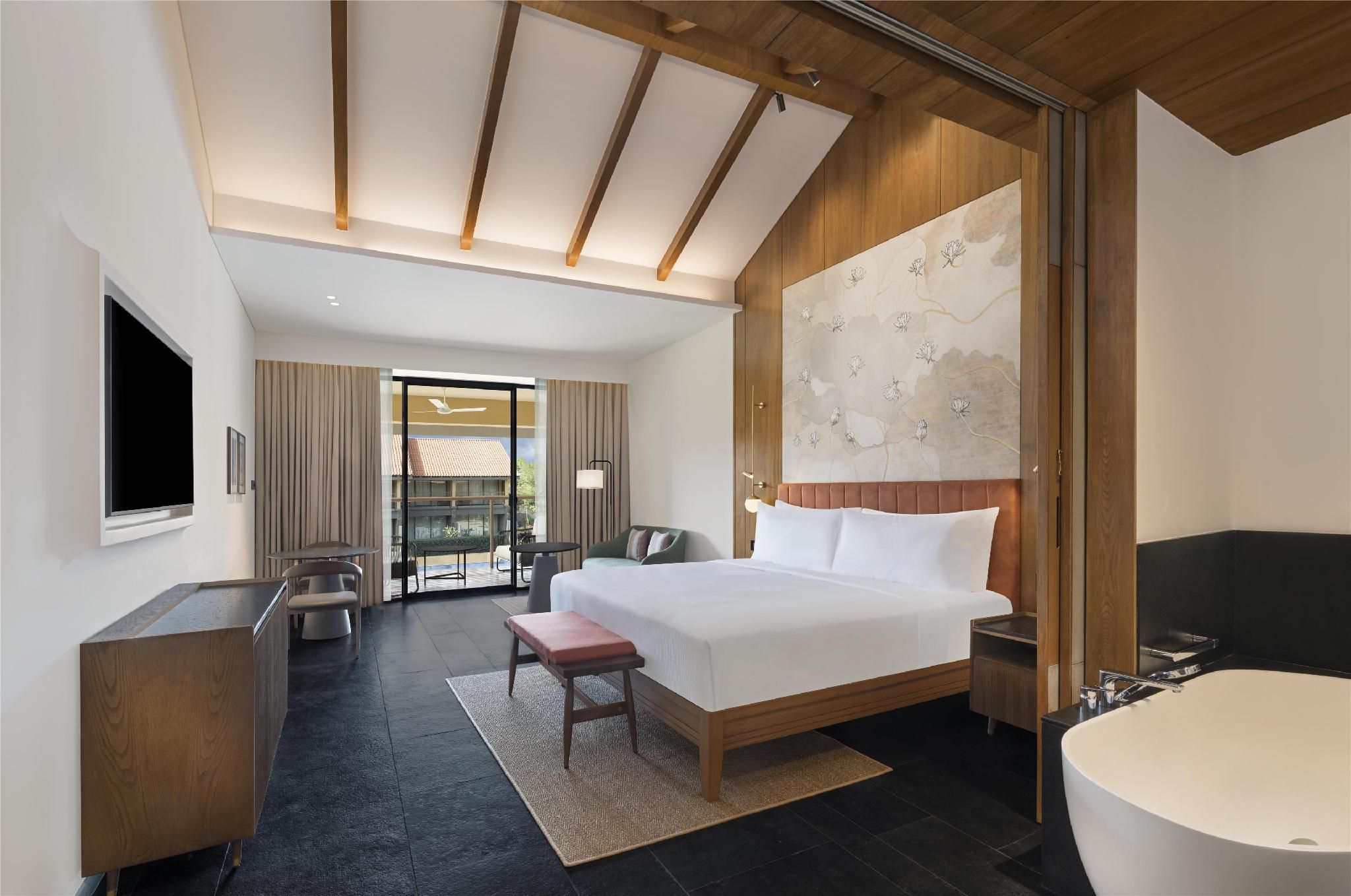 king deluxe balcony garden