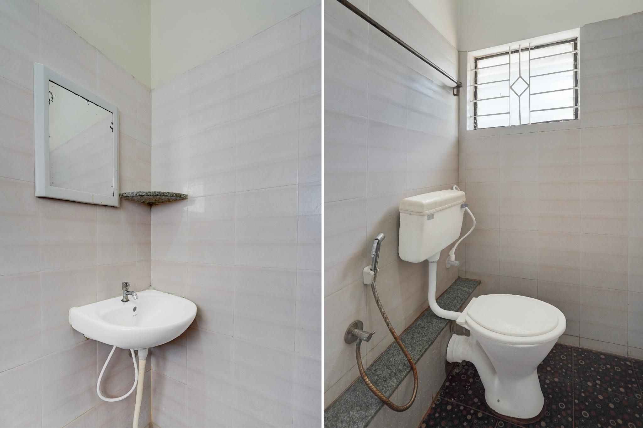 Super Hotel O Karanji Comfort Classic Triple Room 3