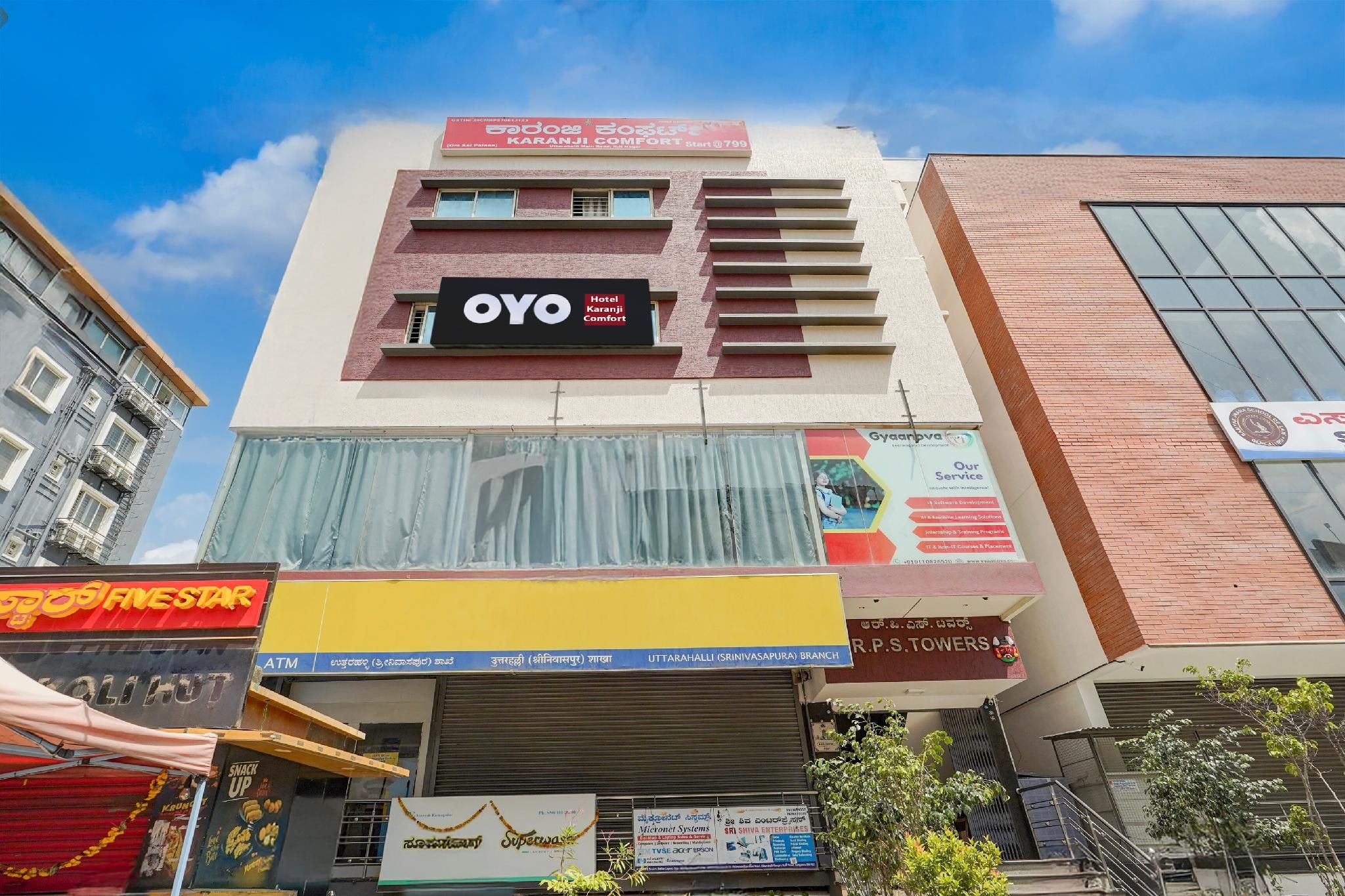 Super Hotel O Karanji Comfort