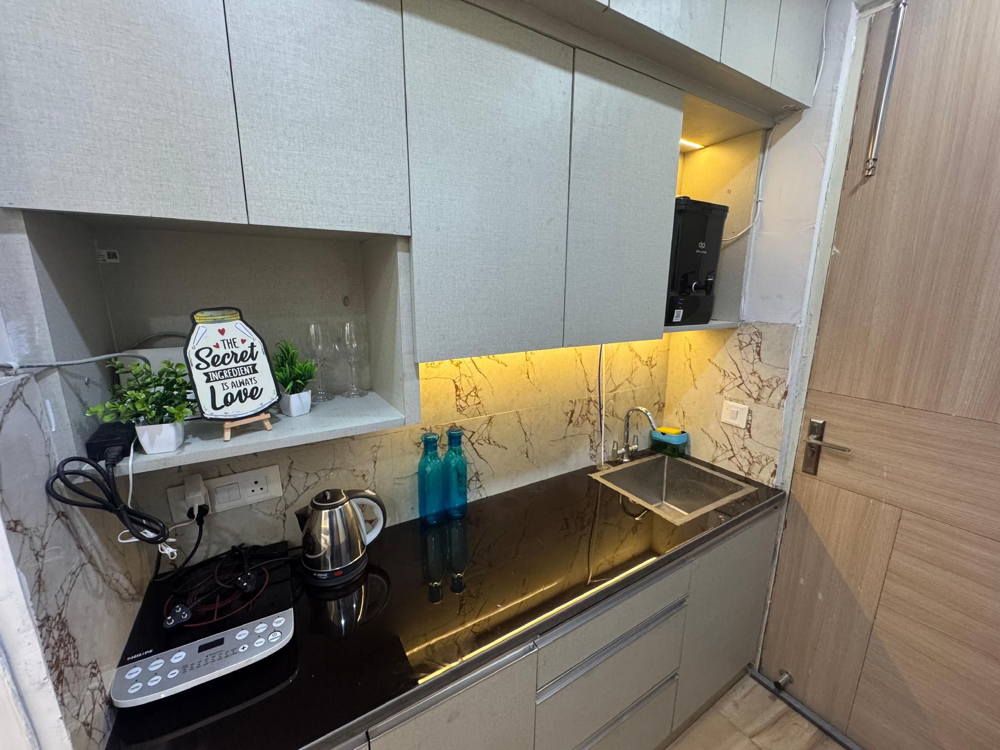 Bliss Paradise- Nearest to Expo Mart - Gr Noida Apartment 2