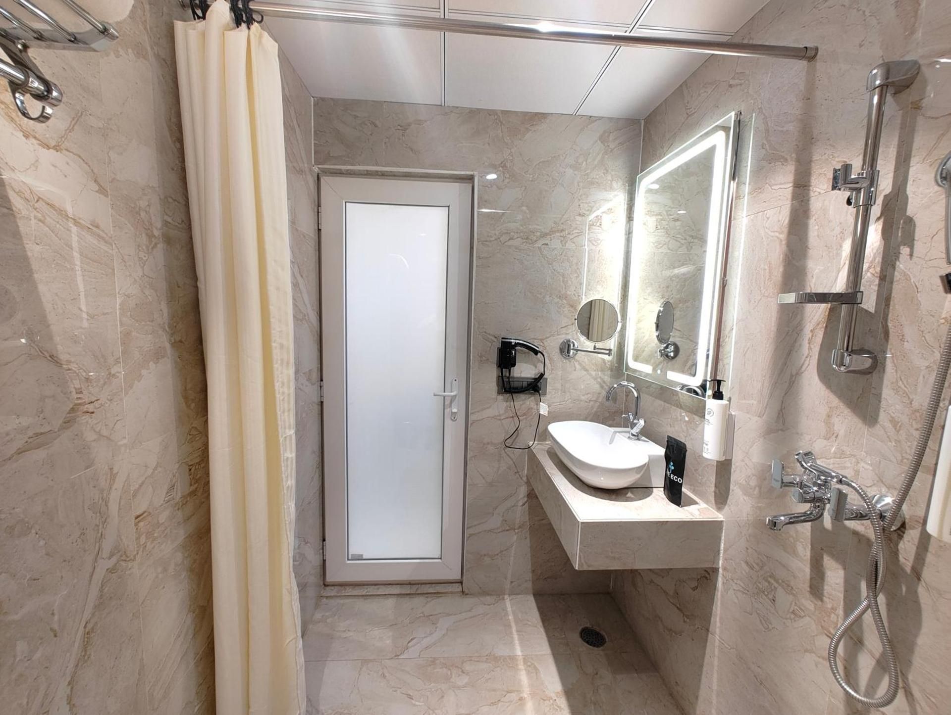 The Eco Satva Kota - Near Coaching Hub & Oxy Park Deluxe 3