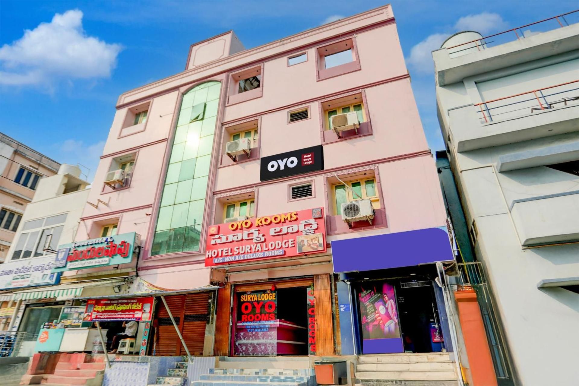 Super Hotel O Surya Lodge