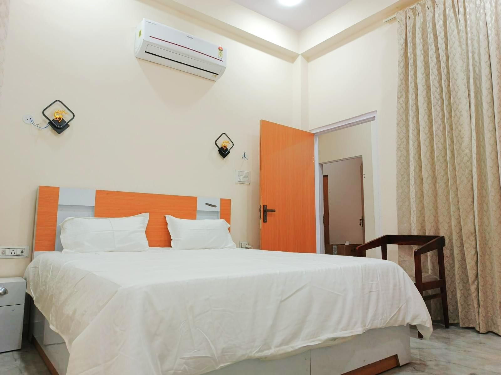 Double Air Conditioning