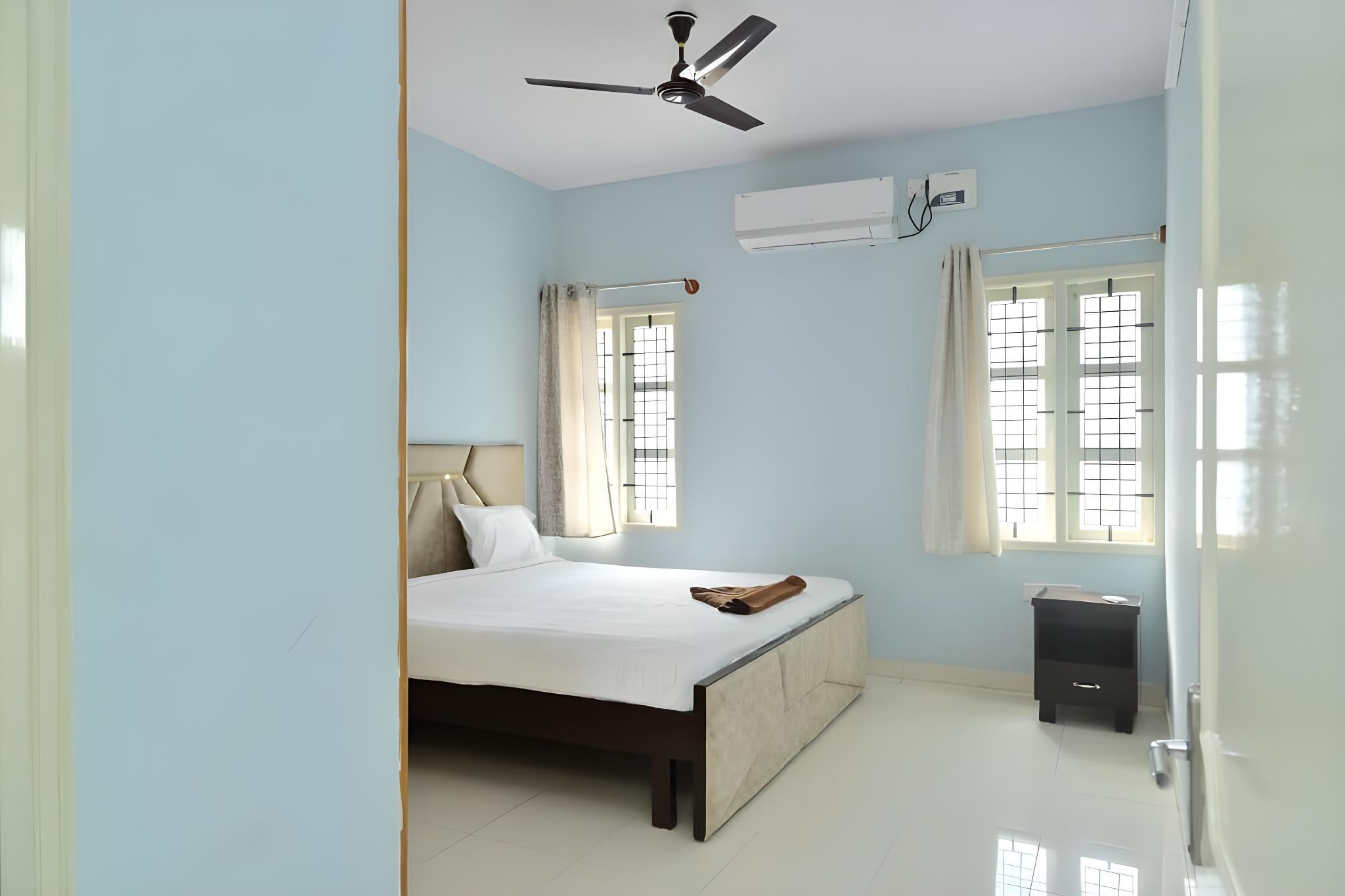 2 Bedroom Deluxe Suite