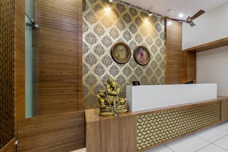 Side Image 2