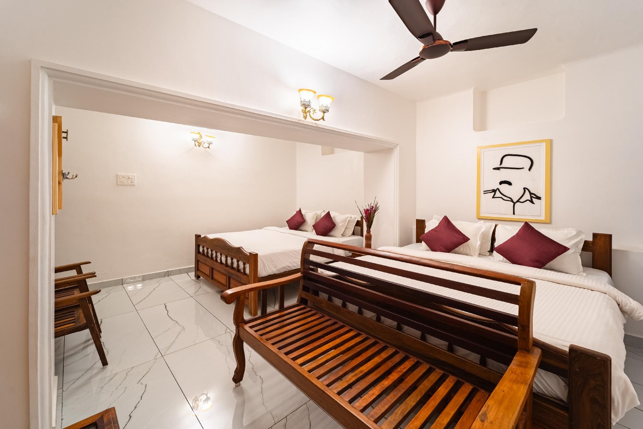 Family Room - 2 Beds