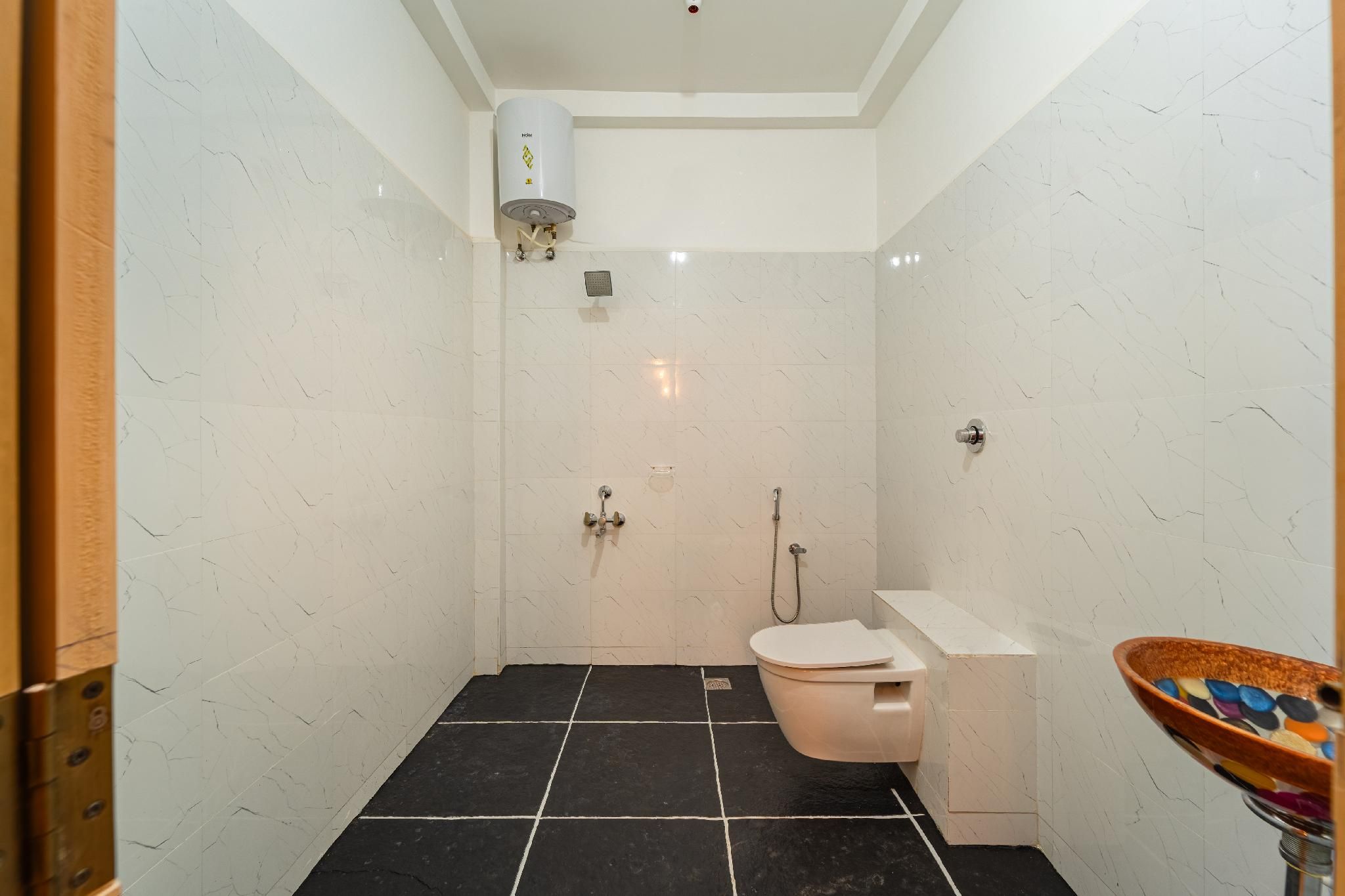 Rebel De Pondicherry Terrace Cosy Room 3