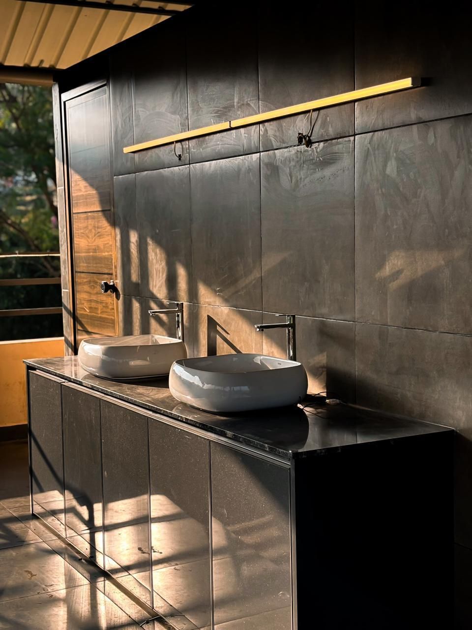 Azay Luxurious Apartment Dorm Bed 2