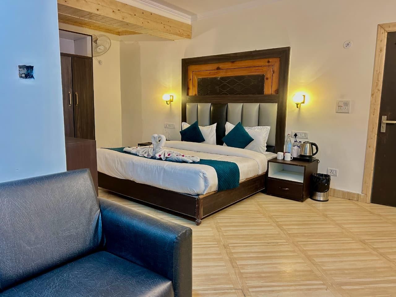 The Naini Inn By ASPien Hotels Superior