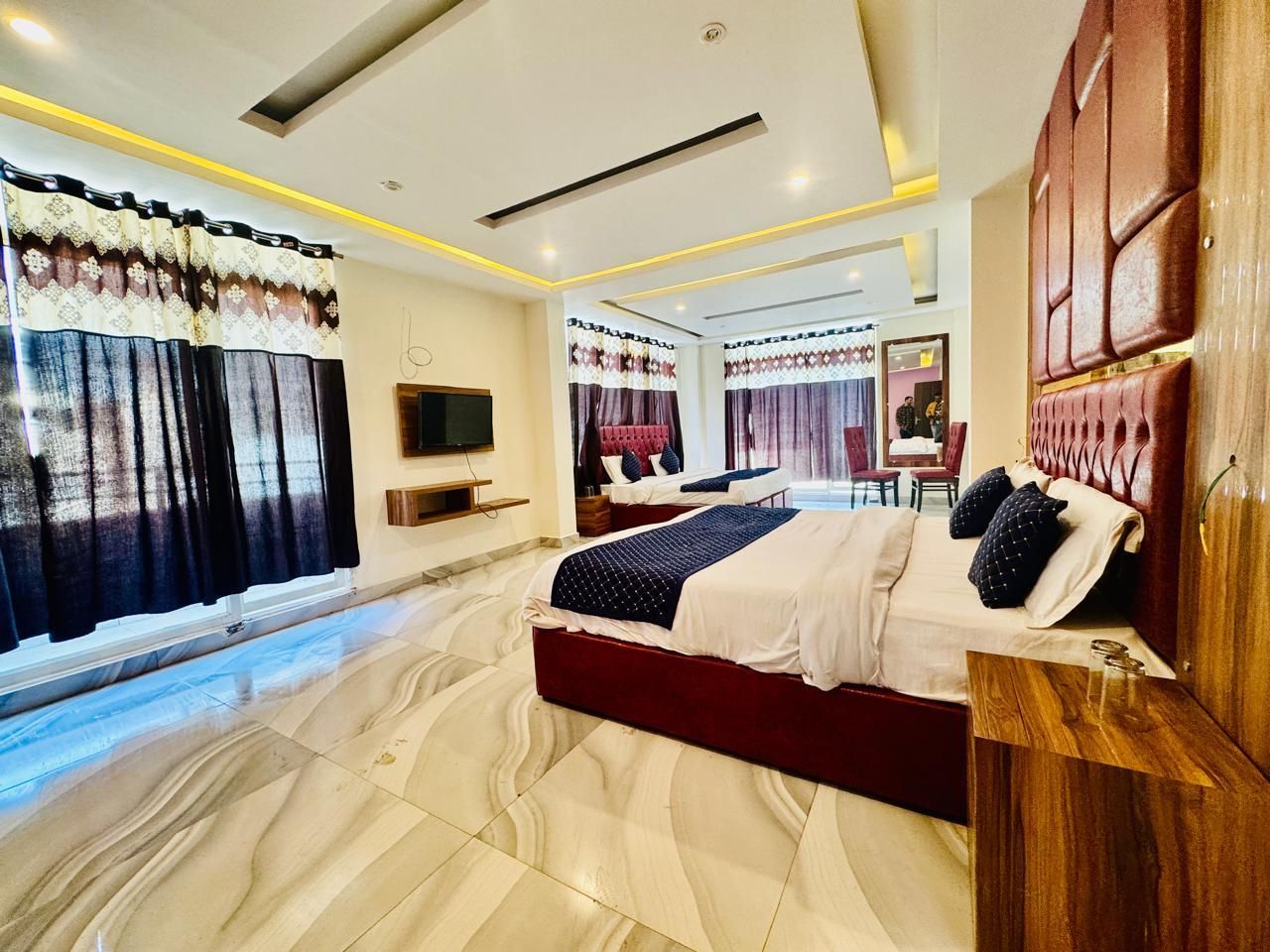 Royal Residency