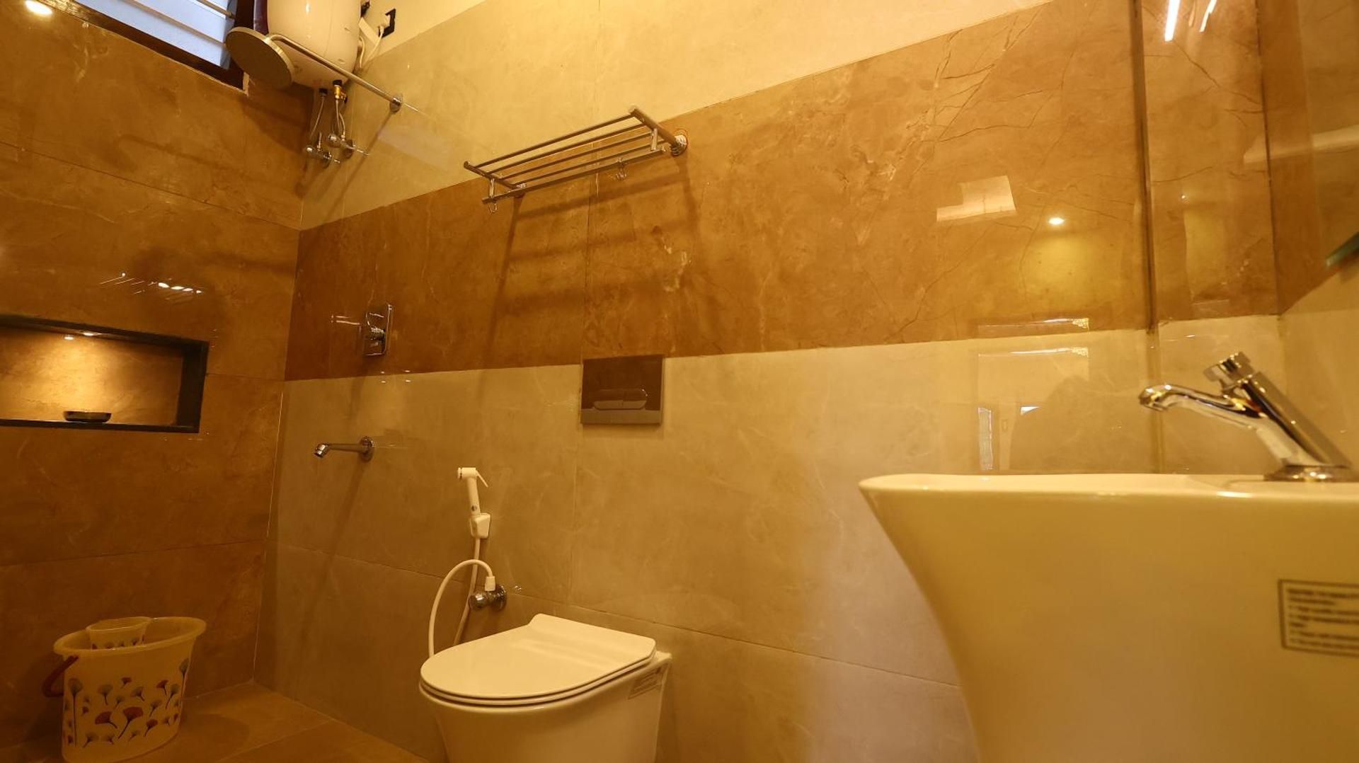 Vennila Residency Deluxe 3