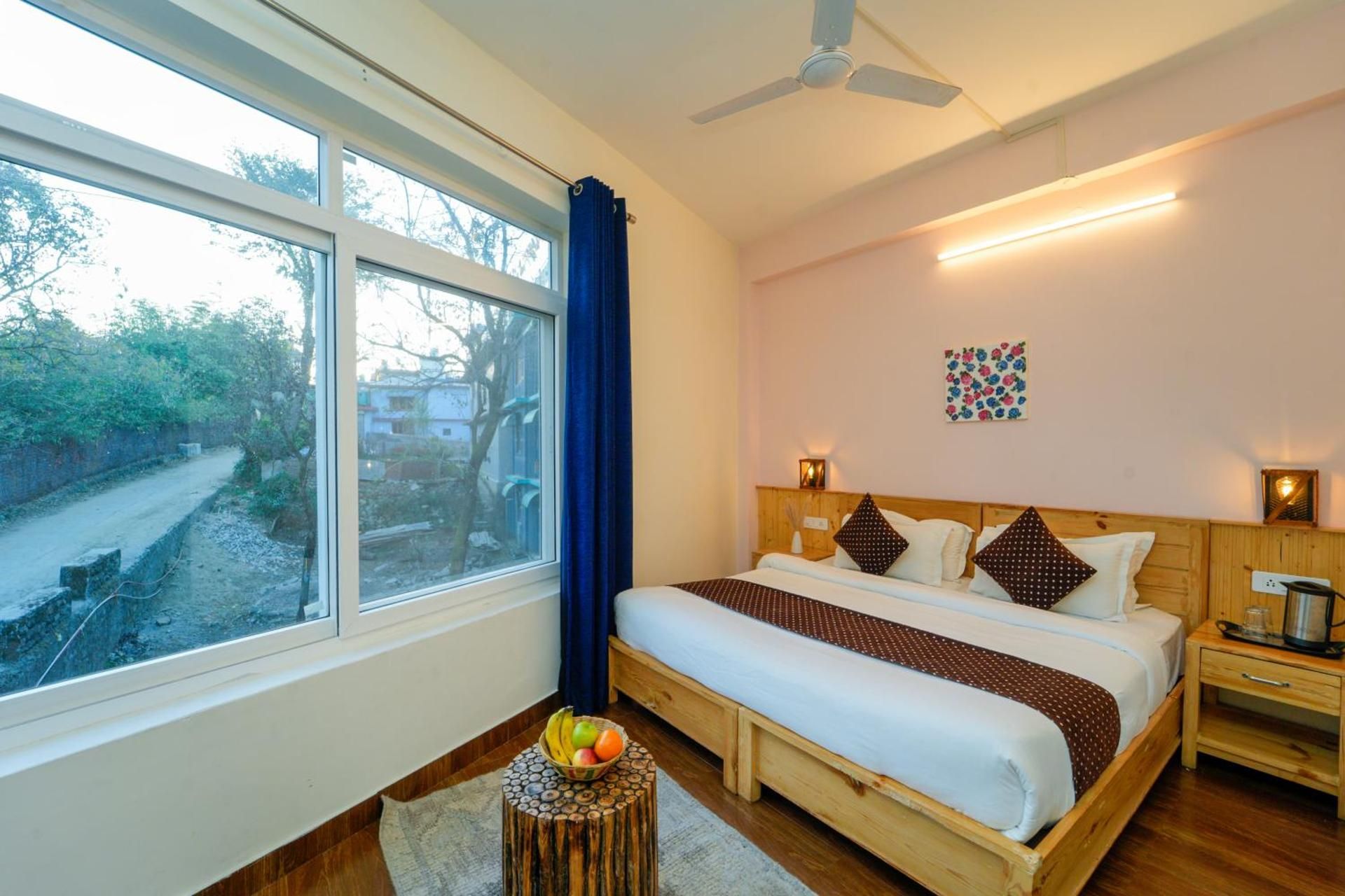 Chokling ArtHouse-The Treasure of Himalayas Deluxe Double Room 2