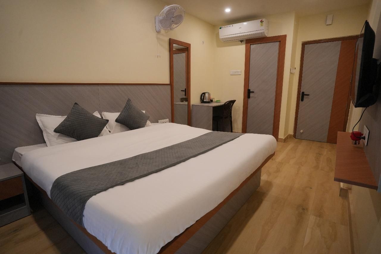 Hotel Aroma Double Room