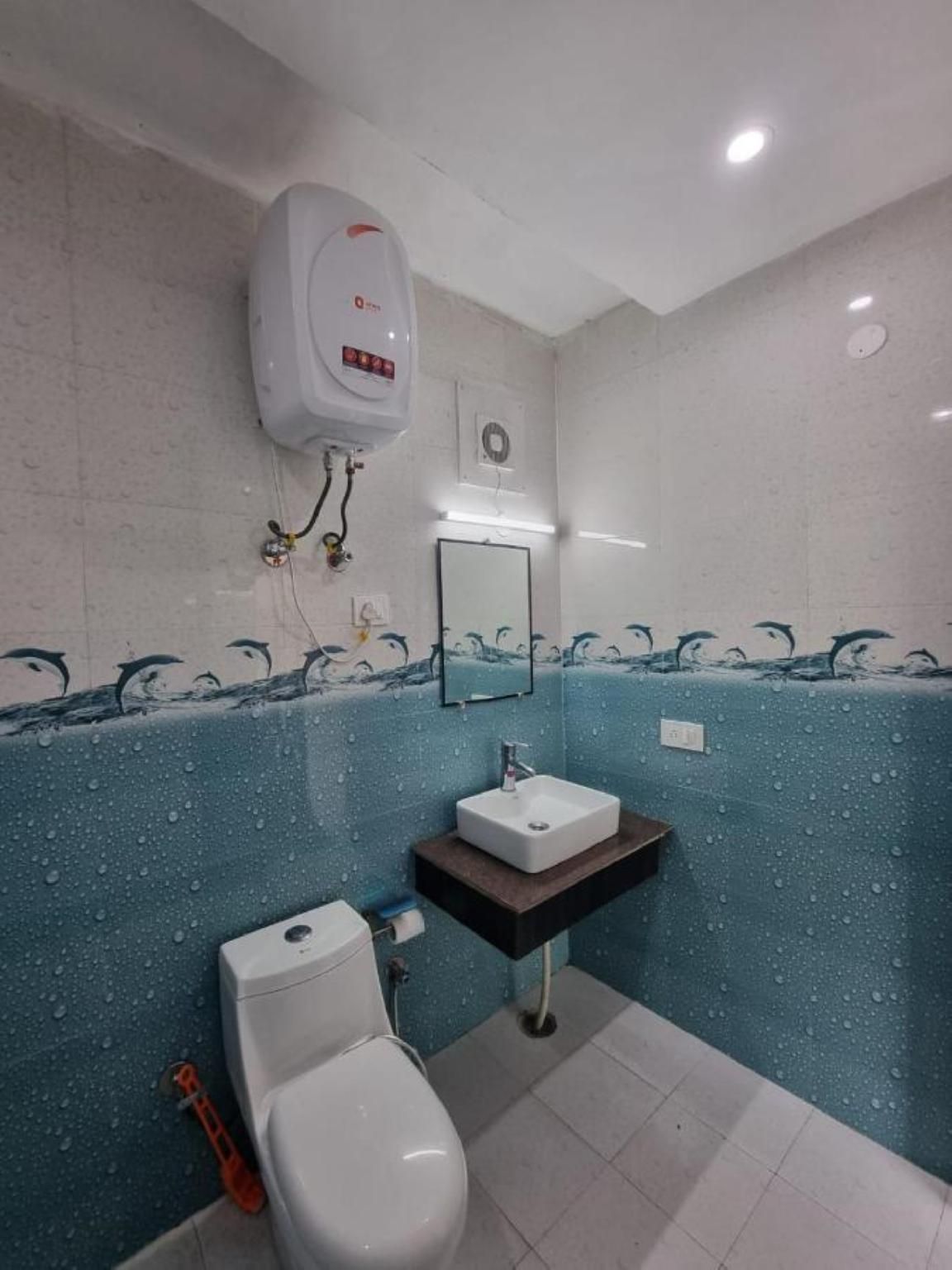 Goroomgo Stay Well Chamba Dalhousie Deluxe Double Bedroom