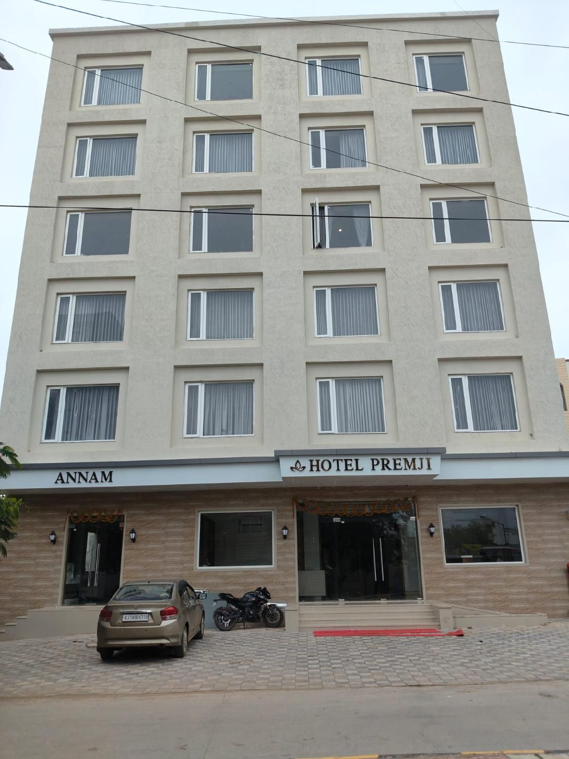 HOTEL PREMJI