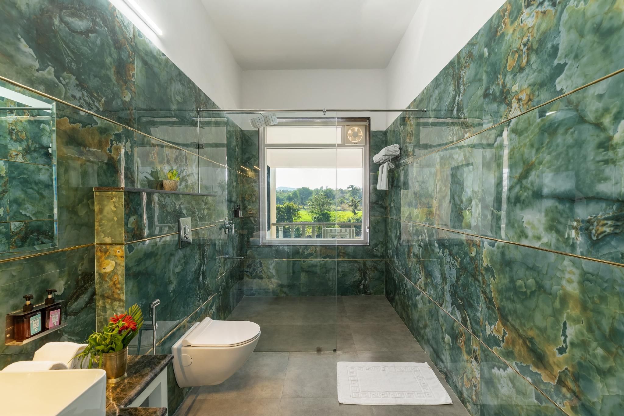 Jhadol Bagh - A Riverside Retreat Suite with Balcony 3