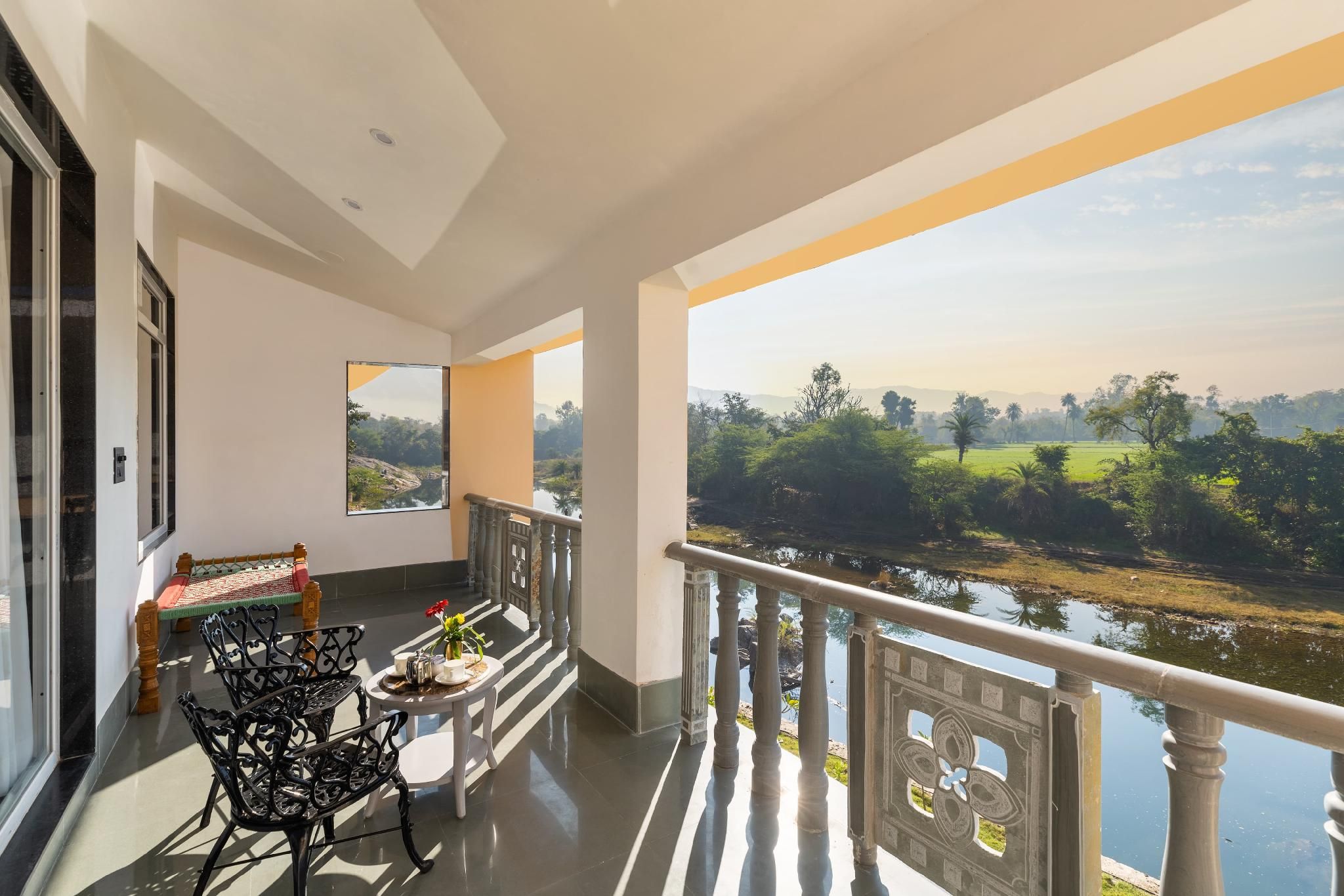 Jhadol Bagh - A Riverside Retreat Suite with Balcony 2